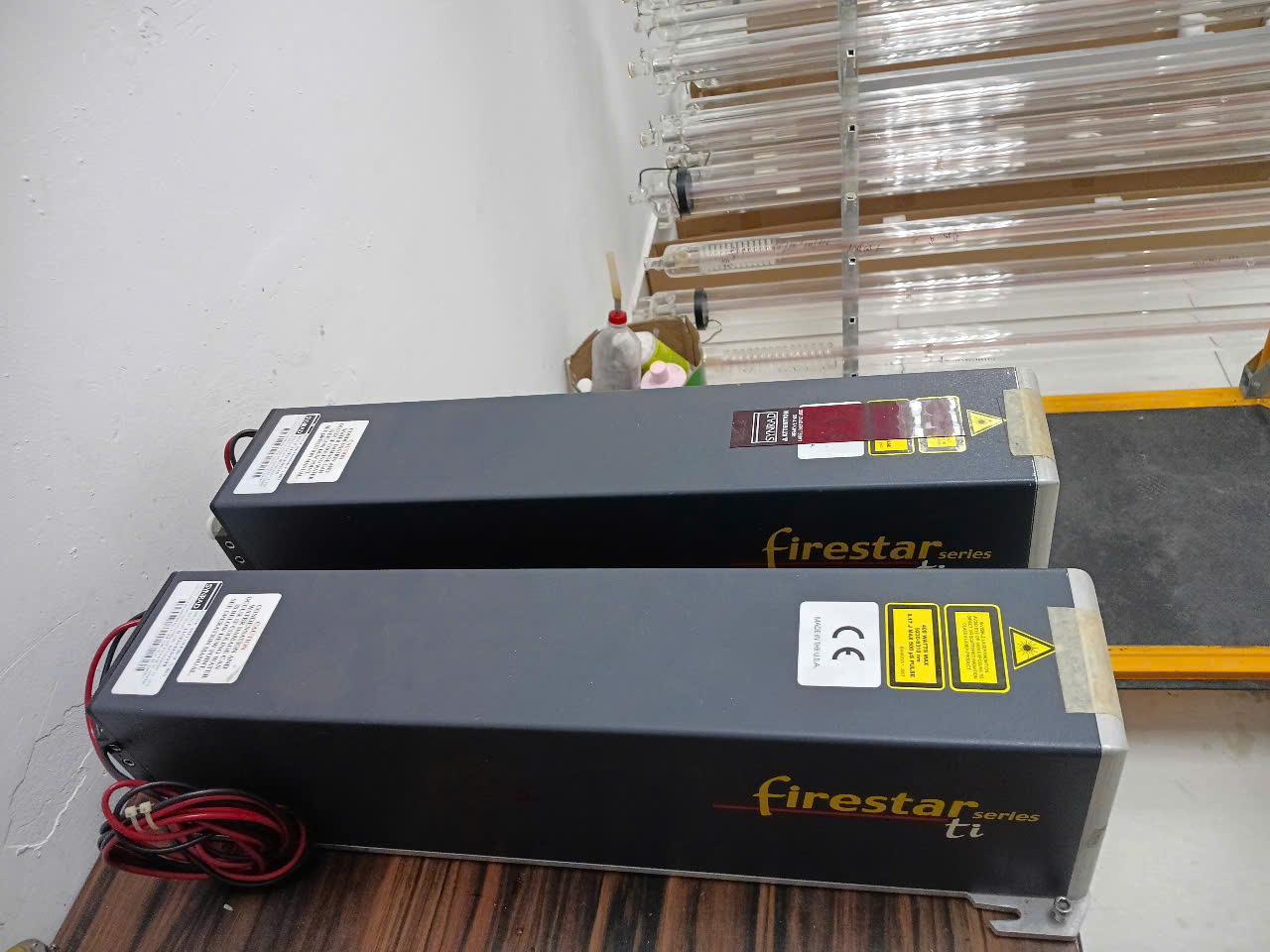 Máy Laser CO2 RF cắt không đứt, Máy Laser CO2 RF cắt không đứt,