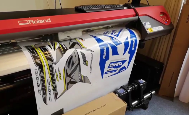 Máy in decal Roland báo lỗi và nguyên nhân Máy in decal Roland báo lỗi và nguyên nhân