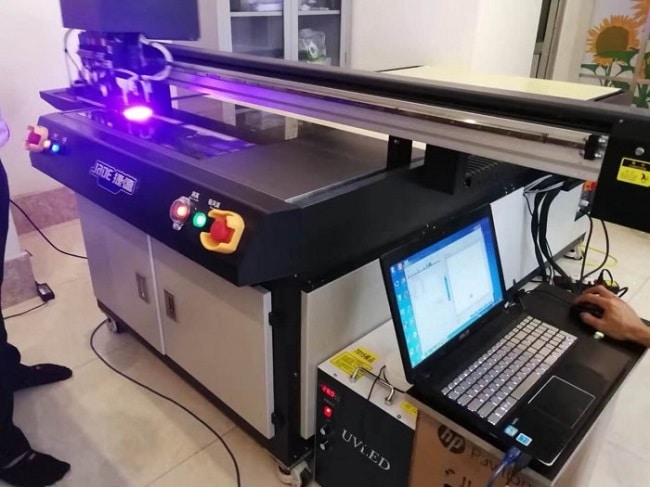 Nhận sửa chữa chữa máy in UV tại HCM Nhận sửa chữa chữa máy in UV tại HCM