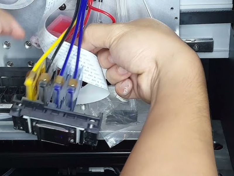 Khi nào cần gọi ngay dịch vụ sửa chửa đầu phun máy in khổ lớn