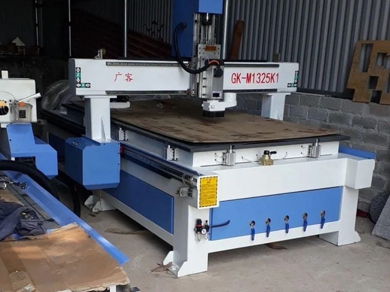 Thu mua máy CNC quảng cáo cũ giá cao, tận nơi
