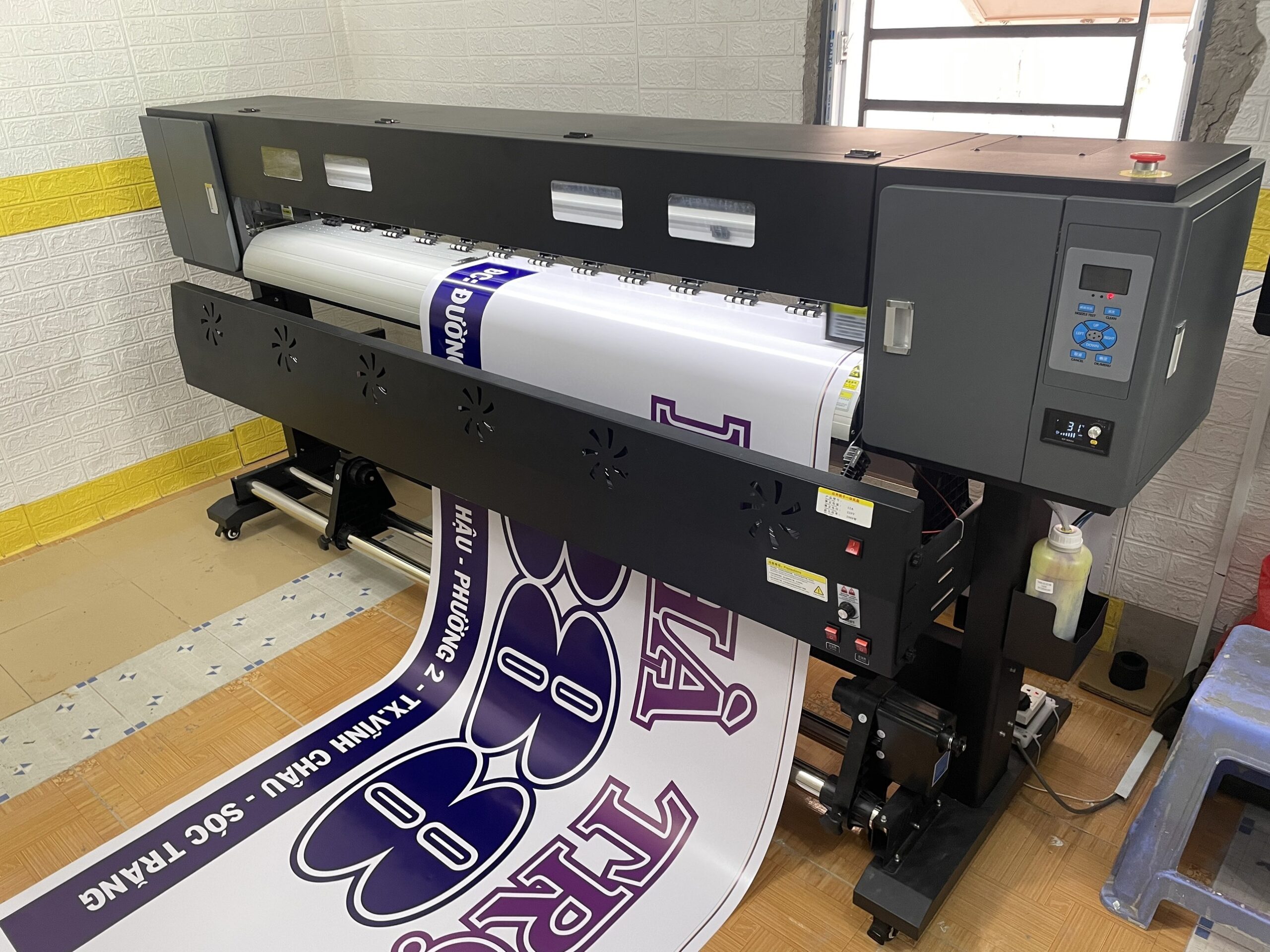Thu Mua Máy In Decal Khổ Lớn Nào Uy Tín - Giá Cao Tại TP.HCM ? Thu Mua Máy In Decal Khổ Lớn Nào Uy Tín - Giá Cao Tại TP.HCM ?
