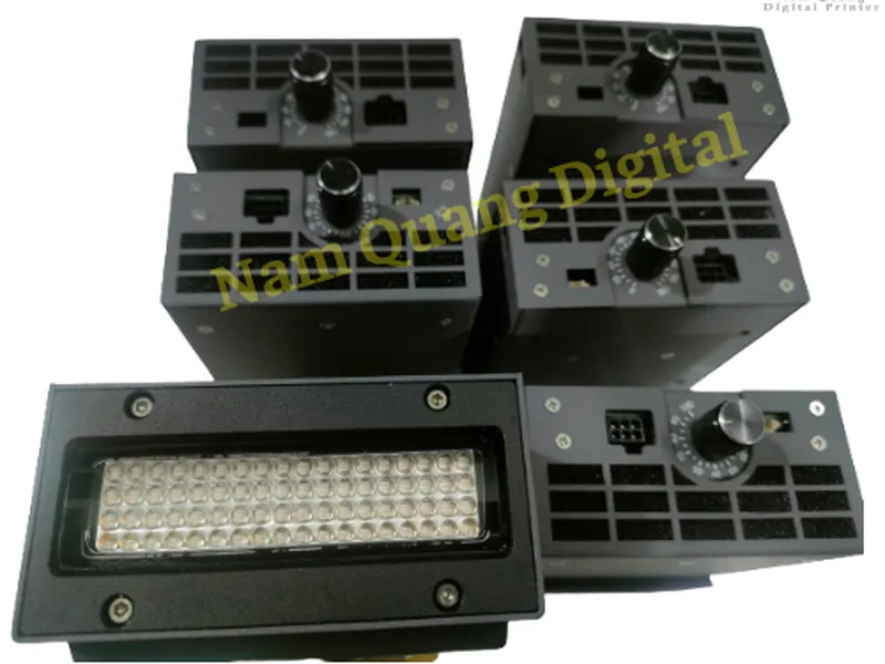 Chế máy in UV Cuộn khổ 1m8 in dẻo