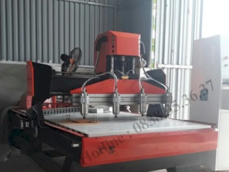 Máy CNC 1325 cũ đã qua sử dụng