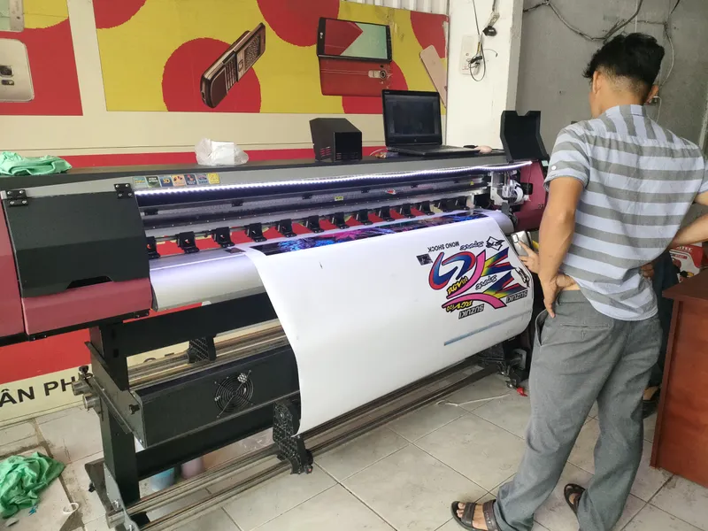 Các lỗi thường gặp của máy in decal khổ lớn và cách khắc phục