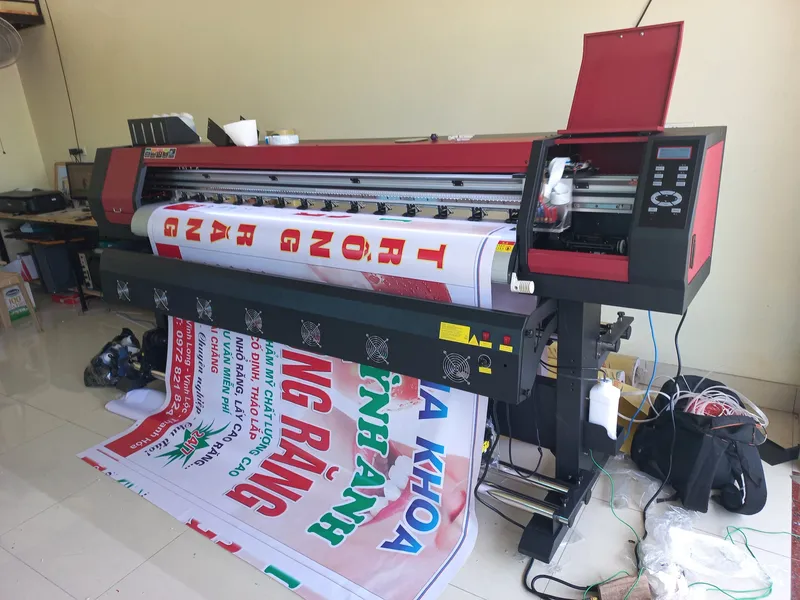Nên mua máy in bạt + decal mở tiệm quảng cáo cũ tại Gia Lai không ?