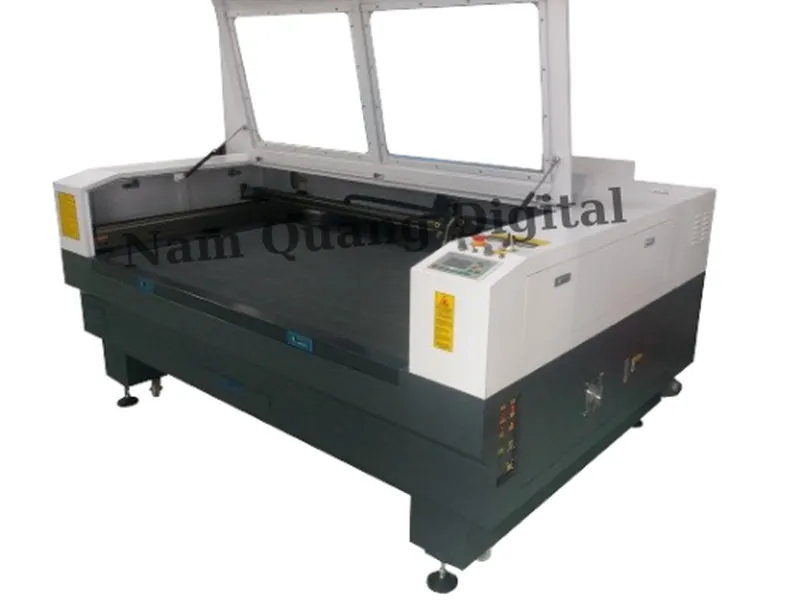 Máy cắt Laser 1610 cũ - 2 đầu bàn cuộn cắt vải