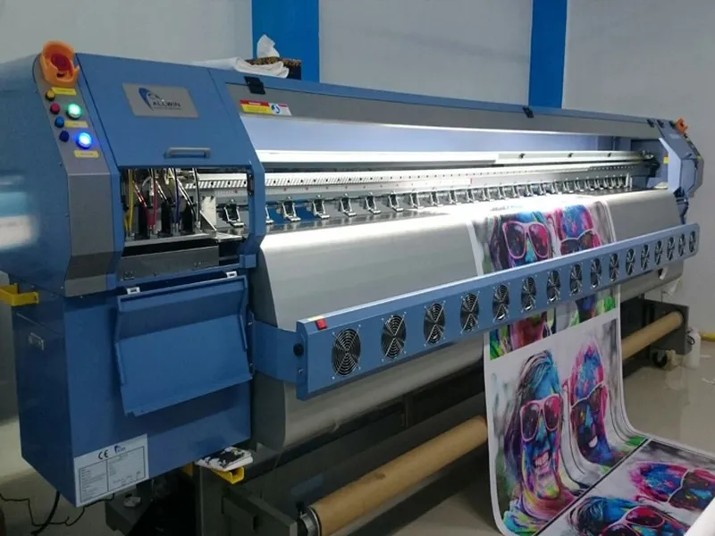 Máy in bạt hiflex cũ: Lựa chọn hàng đầu cho sản xuất banner và poster