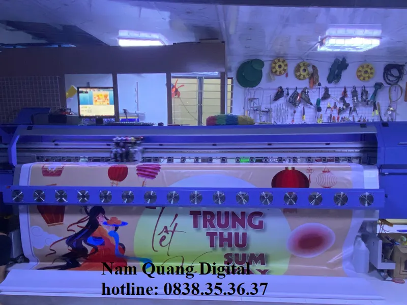 In Backdrop và Background đầu tư máy in bạt khổ bao nhiêu thì tốt