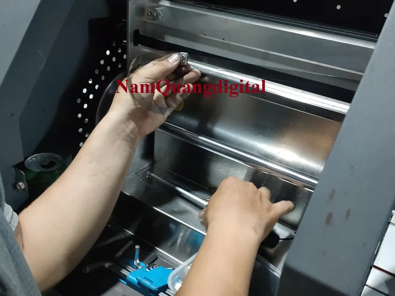Sửa máy in bạt quảng cáo tphcm