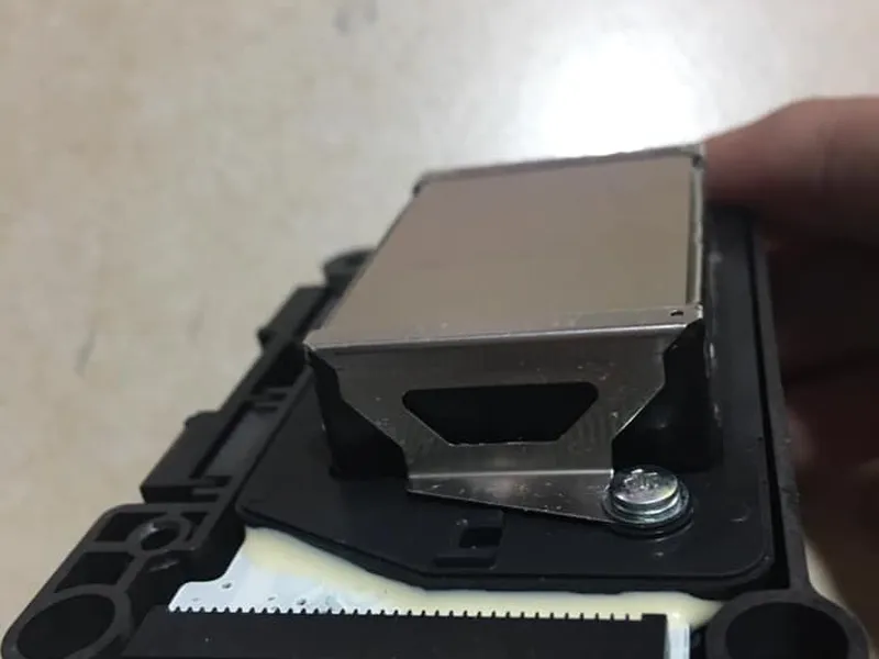 Thay đầu phun Epson khổ lớn A0-A1-A2 uy tín chất lượng tphcm