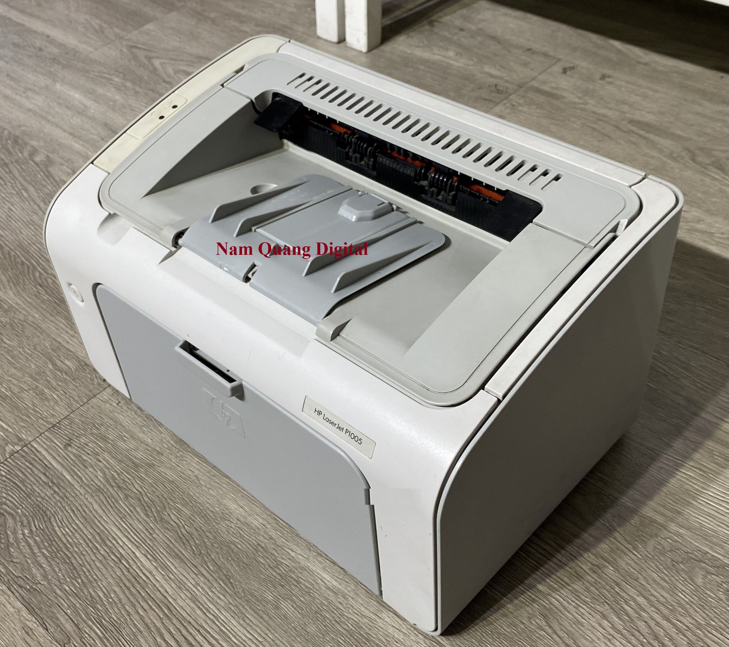 HP LaserJet P1005 HP LaserJet P1005