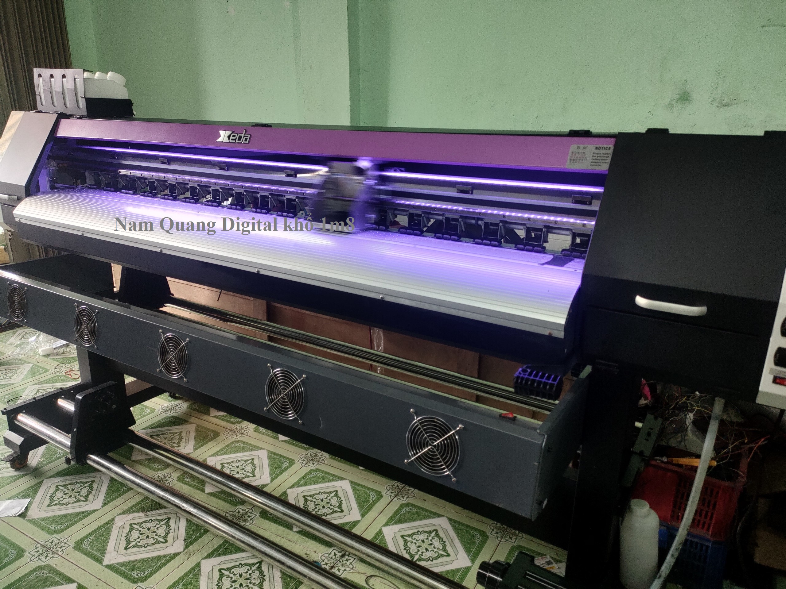 Giá máy in decal khổ 1m8 cũ hiệu xkeda Giá máy in decal khổ 1m8 cũ hiệu xkeda