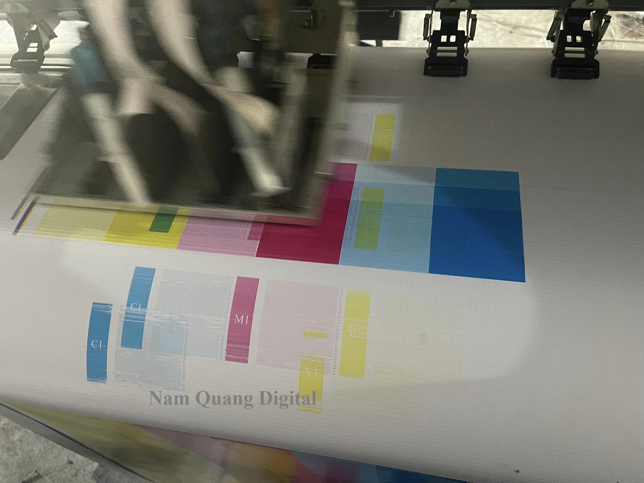 Xúc rửa đầu phun máy in bạt Seiko 35pl50pl bị nghẹt mất kênh Xúc rửa đầu phun máy in bạt Seiko 35pl/50pl bị nghẹt mất kênh