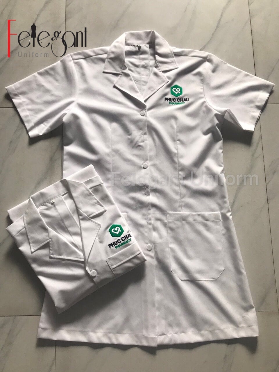 Đồng phục Dược sản xuất từ vải cotton pha tại Felegant Đồng phục Dược sản xuất từ vải cotton pha tại Felegant