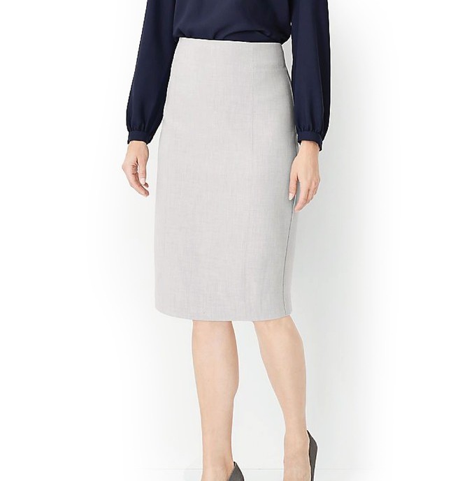 Đồng phục chân váy bút chì liền lưng Đồng phục chân váy bút chì liền lưng