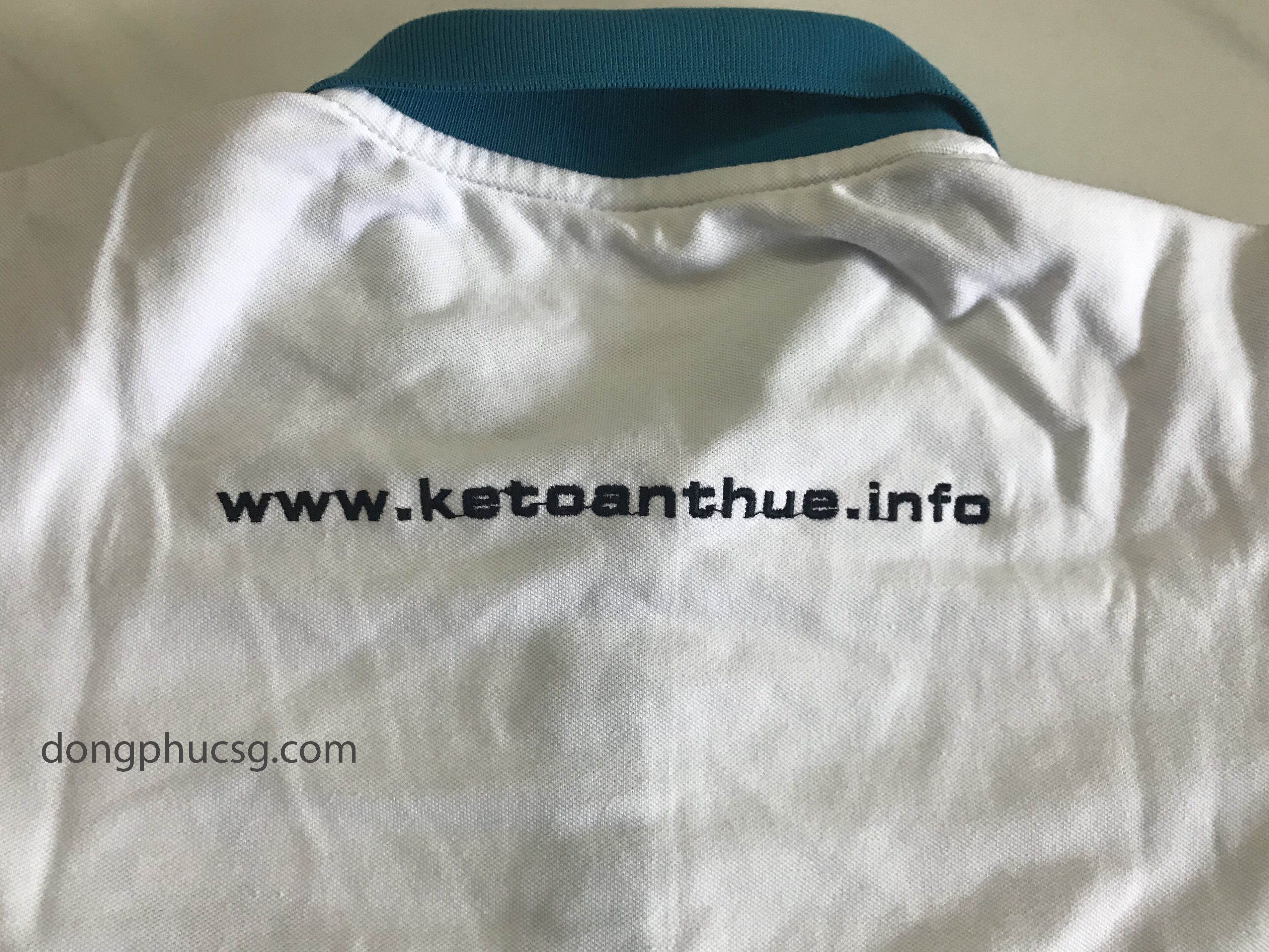 Hình ảnh đồng phục áo thun nhân viên công ty Vtax Hình ảnh đồng phục áo thun nhân viên công ty Vtax