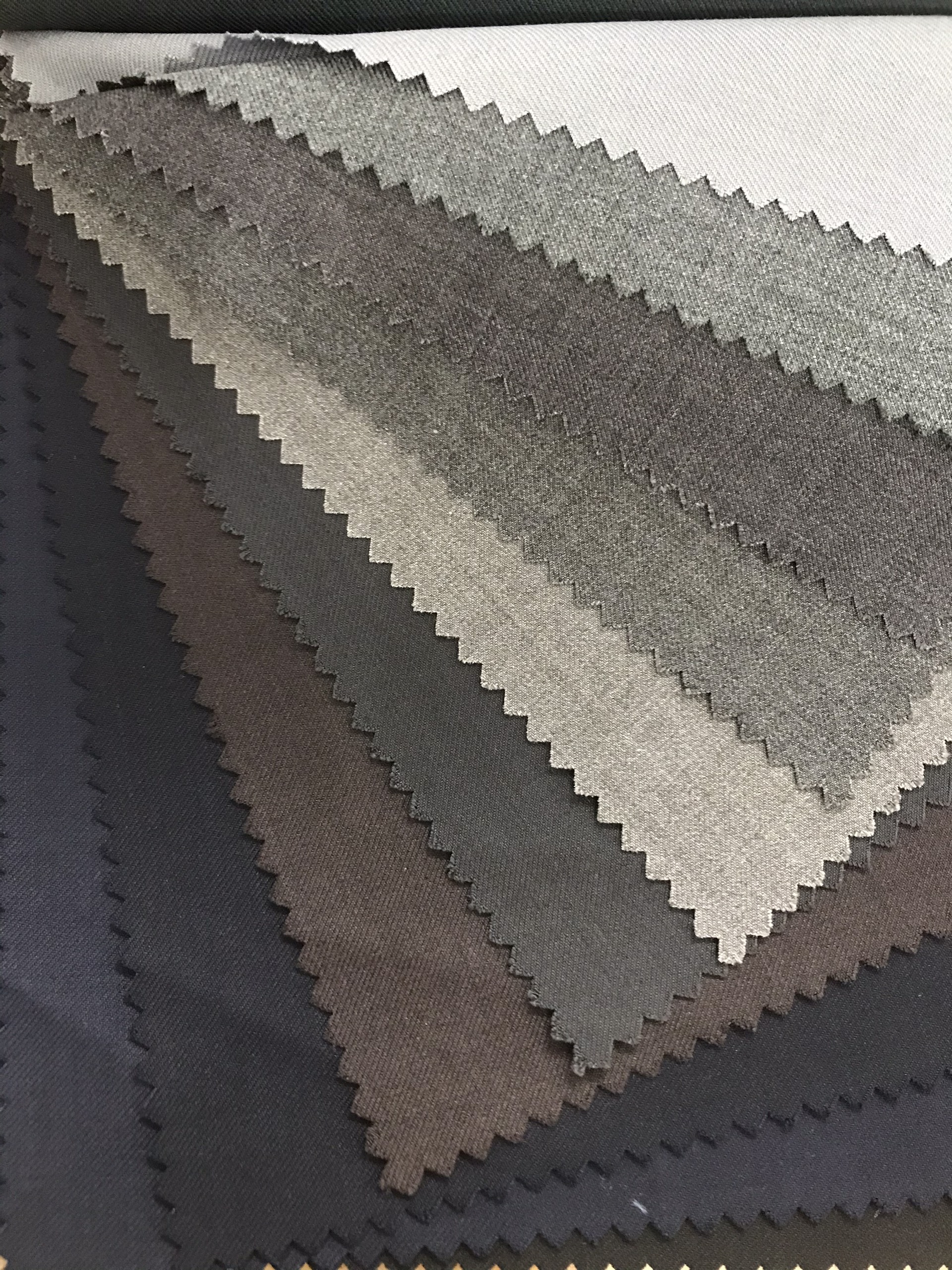 Vải TR may đồng phục quần tay nam tại Felegant Uniform Vải TR may đồng phục quần tay nam tại Felegant Uniform