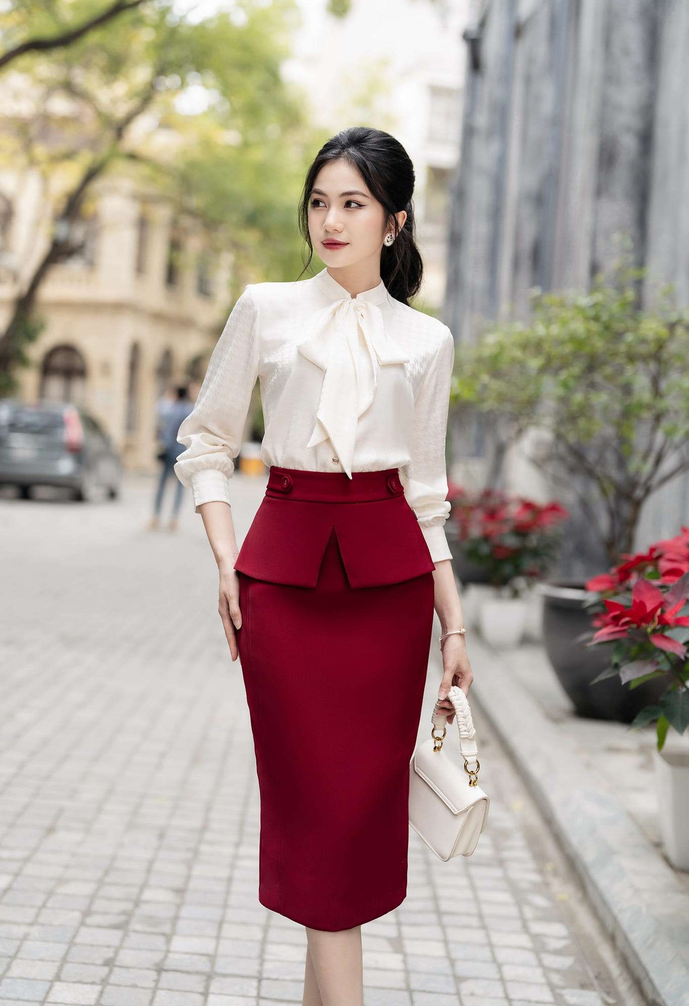 Chân váy Peplum che được khuyết điểm lộ bụng to Chân váy Peplum che được khuyết điểm lộ bụng to
