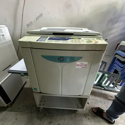Máy in siêu tốc Riso RZ390