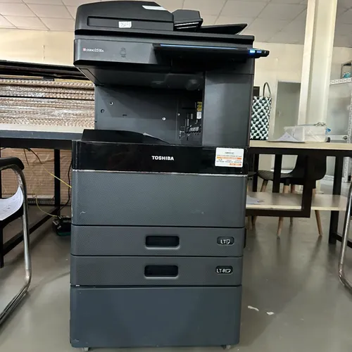 Cho thuê máy photocopy Toshiba trắng đen