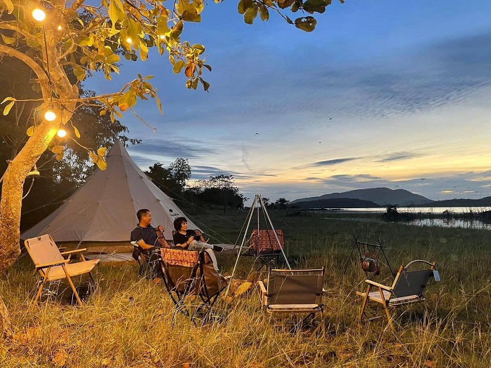 Suối Đá F-Glamping - Địa Điểm Camping Thật Chill Và Mới Toanh Tại Bình Thuận