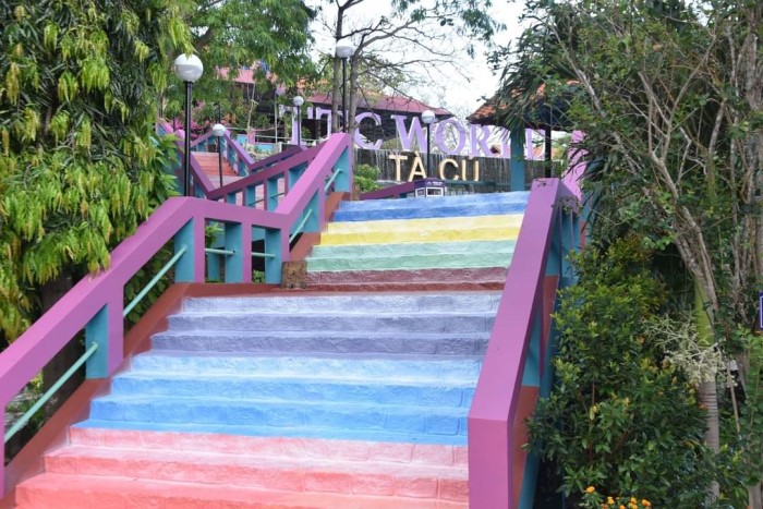 TOUR DU LỊCH SÀI GÒN MŨI NÉ PHAN THIẾT 2 NGÀY 1 ĐÊM