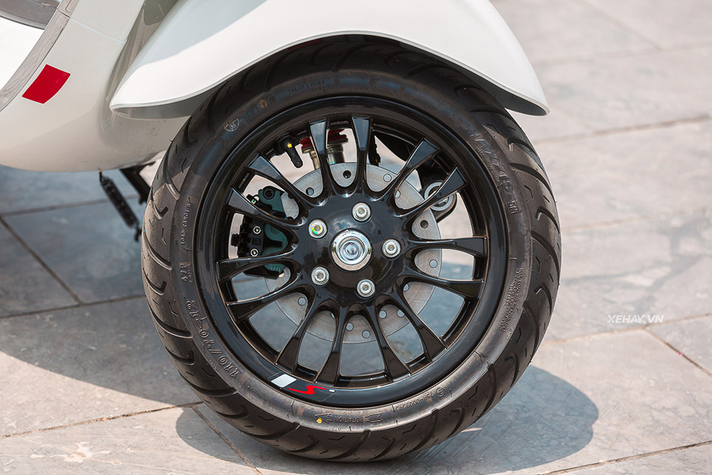 VỎ XE VESPA SPRINT #12 VỎ XE VESPA SPRINT