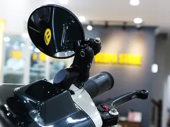 Mẫu gương chiếu hậu vespa, gương gù vespa thời trang, bền đẹp