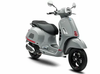 Vespa Xám Nhám – Sơn Phối Màu Độc Đáo