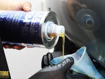 Xe vespa thay nhớt bao nhiêu lít? bao lâu thay một lần?