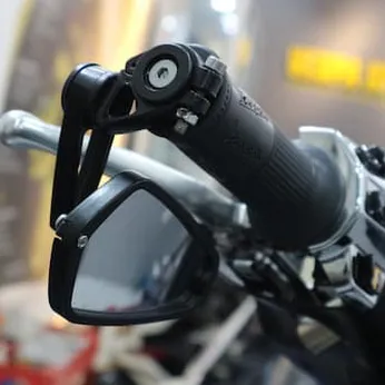 Gương gù Vespa dáng vuông