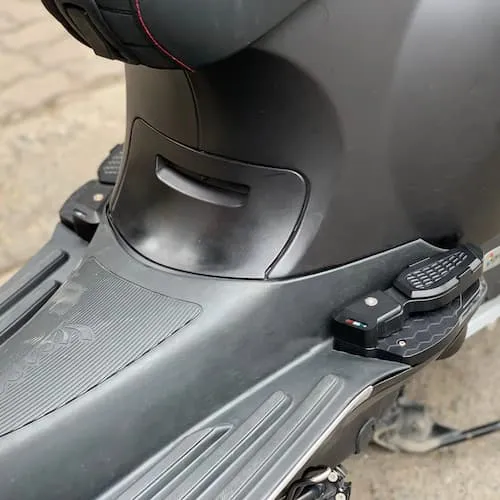 Thảm sàn vespa bằng cao su