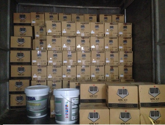 Kho hàng Sơn xịt Toa - WIN Kho hàng Sơn xịt Toa - WIN