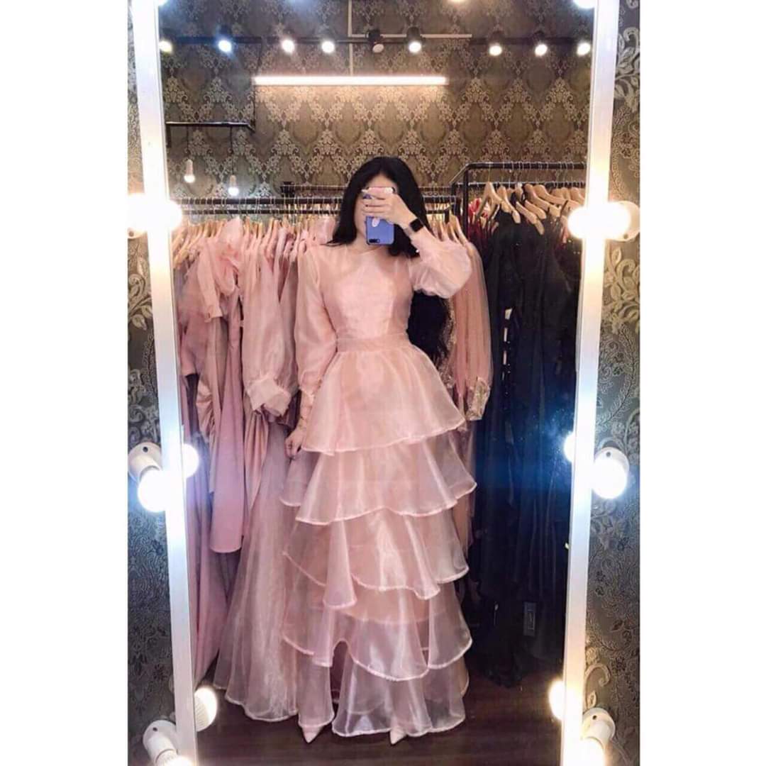 những mẫu đầm dạ hội tay dài