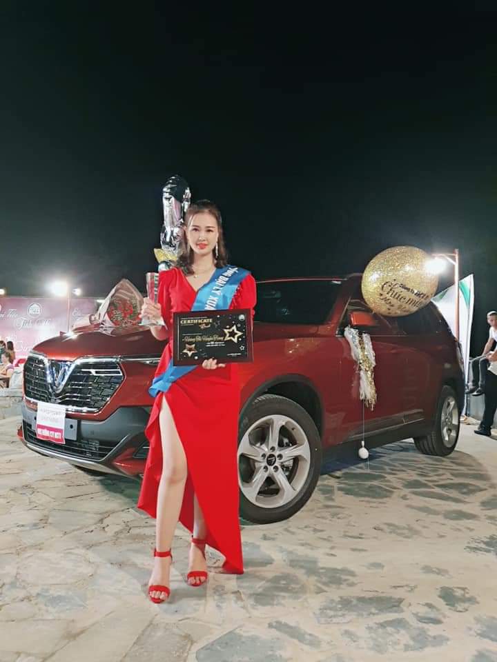 đầm dài cao cấp dự sự kiện