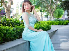 Chọn váy che khuyết điểm?