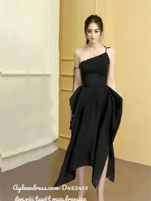 Đầm xòe màu đen kiểu lệch vai rớt dây