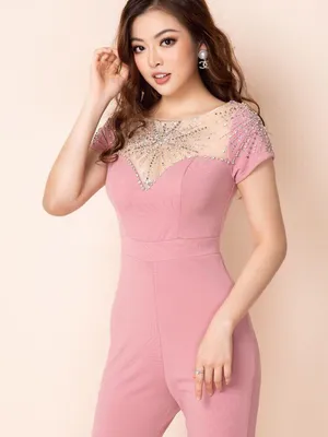 Jumpsuit đính Ngọc phần ngực tay con quần loe