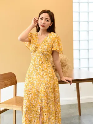 Đầm hoa nhí xoè xẻ tà tay cánh tiên