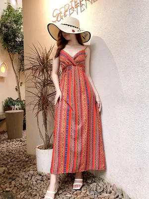 Đầm maxi 2 dây hoạ tiết thổ cẩm đi biển