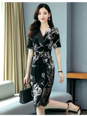 Đầm body trung niên cổ vest phối chân ren