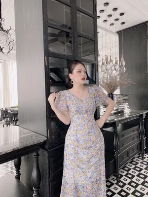 Đầm xoè họa tiết hoa tay cánh tiên