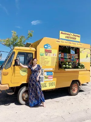 Đầm maxi màu xanh tay bo cổ tim