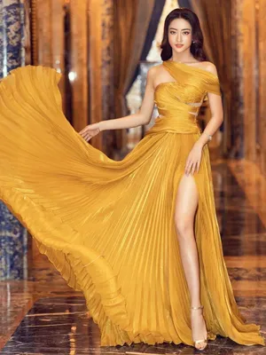 Đầm dạ hội thiết kế lệch vai xếp ly sang trọng đẳng cấp