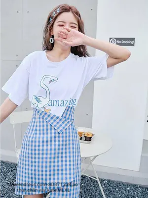 Set bộ áo thun phối chân váy caro cách điệu