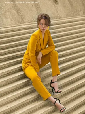 Set vest màu cam tay dài quần tây ống ôm