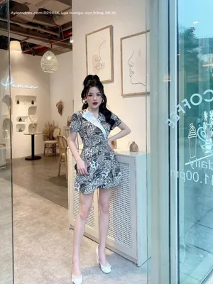 Set cổ vest viền trắng kèm quần