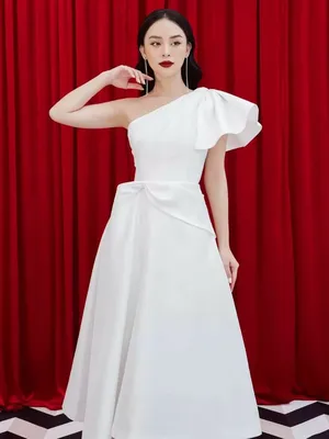 Đầm dáng xòe lệch vai nhún eo dự tiệc sang trọng