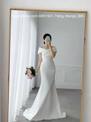 Đầm dạ hội cô dâu ôm body hở vai ngang dự tiệc